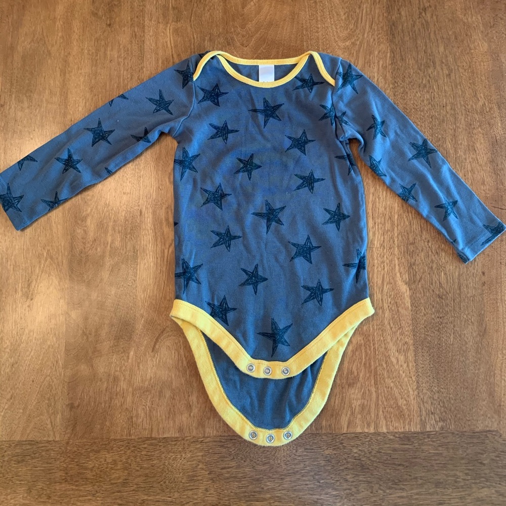Baby Biden stars long sleeve onesie 6-12 months